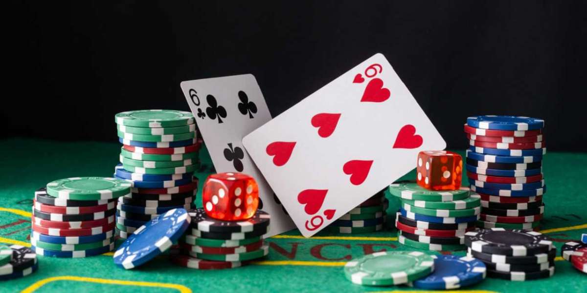 Live Dealer Casinos: The Best of Both Worlds