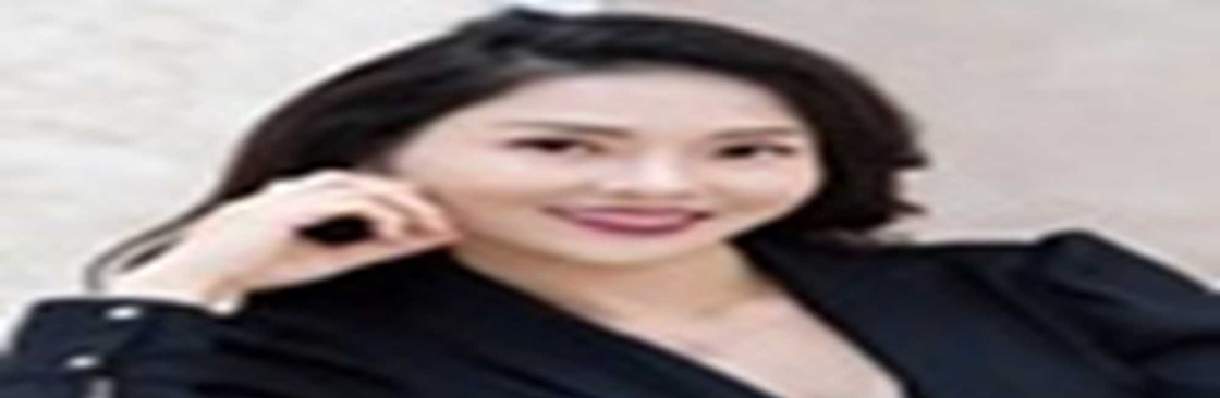 Chloe Lý Cover Image